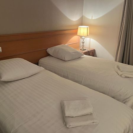 Hôtel Le Roosevelt Givet Extérieur photo