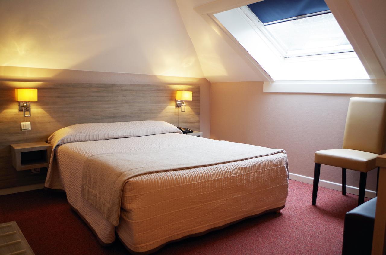 Hôtel Le Roosevelt Givet Extérieur photo